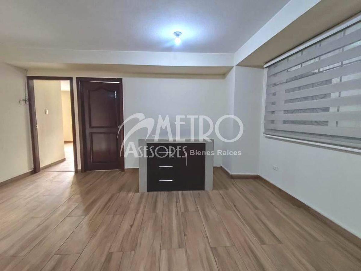 Oficina Remodelada de 90 m² – La Mariana de Jesús — imagen 7