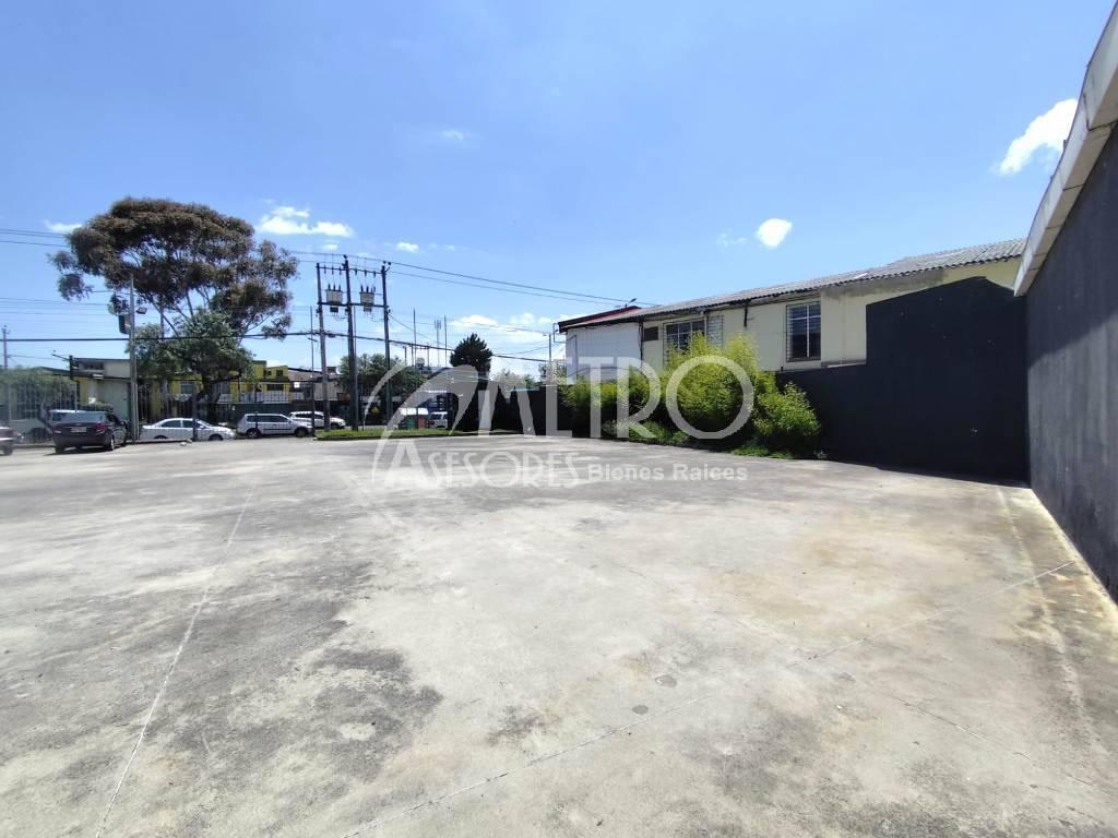 Terreno 637 m² de Venta en Av Galo Plaza Lasso — imagen 6