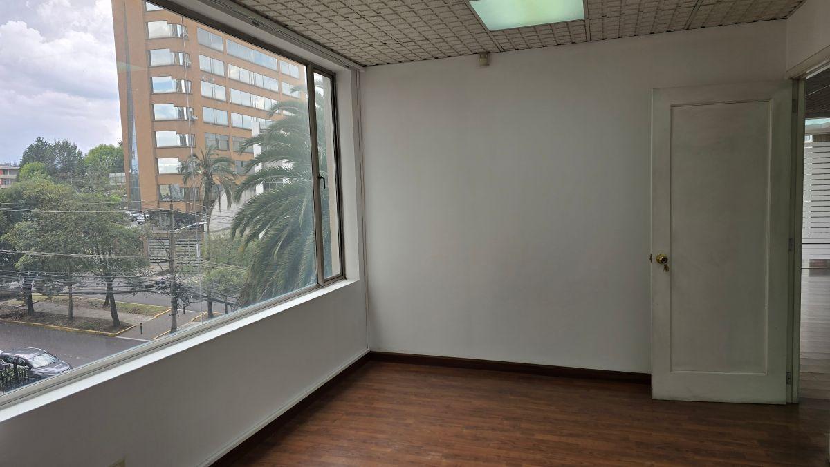 Oficina Corporativa en Renta | Piso Alto | 110 m² 12 de Octubre y G Suarez — imagen 4