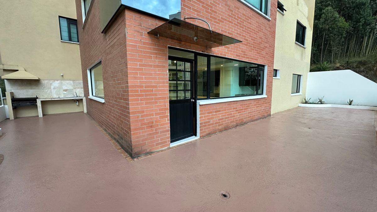Conjunto Bosque Real - Departamento en Venta con Amplia Terraza Privada de 70 m² – Sector Intisana — imagen 8