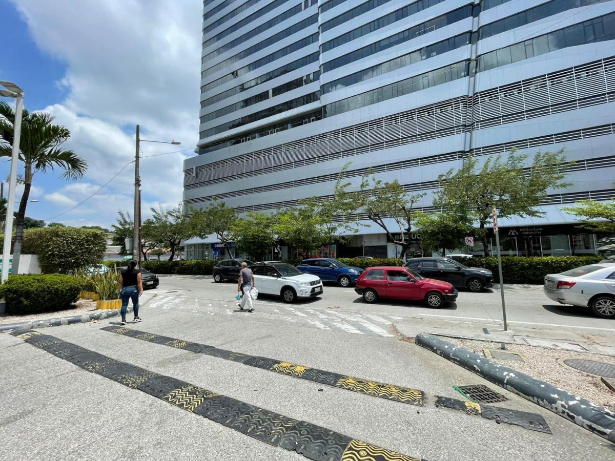 Oficina en Edificio Millenium, Guayas — imagen 9