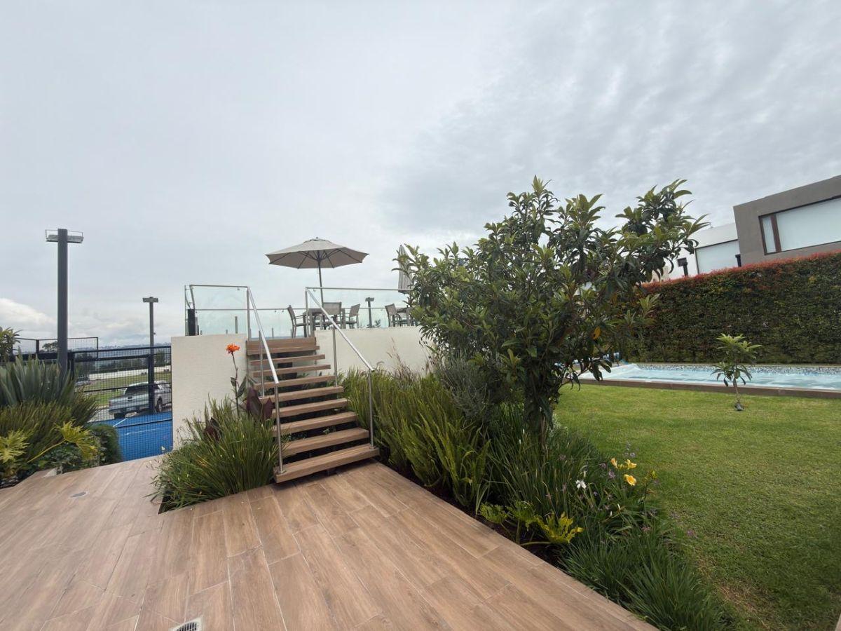 Terreno de Venta, Plano, Dentro de Urbanización Exclusiva, Puembo, Precio de Oportunidad. Provincia de Pichincha — imagen 4