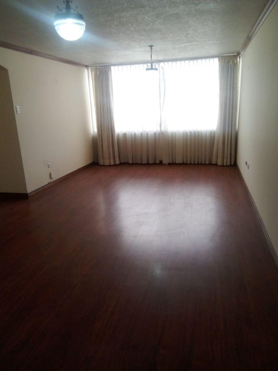 Negociable Vendo Departamento Dos Habitaciones Sector Orellana con Parqueadero — imagen 3