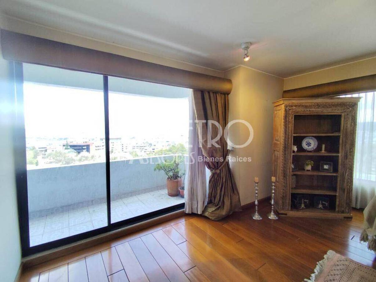 Amplio Departamento en Venta de 396 m² en El Bosque — imagen 8