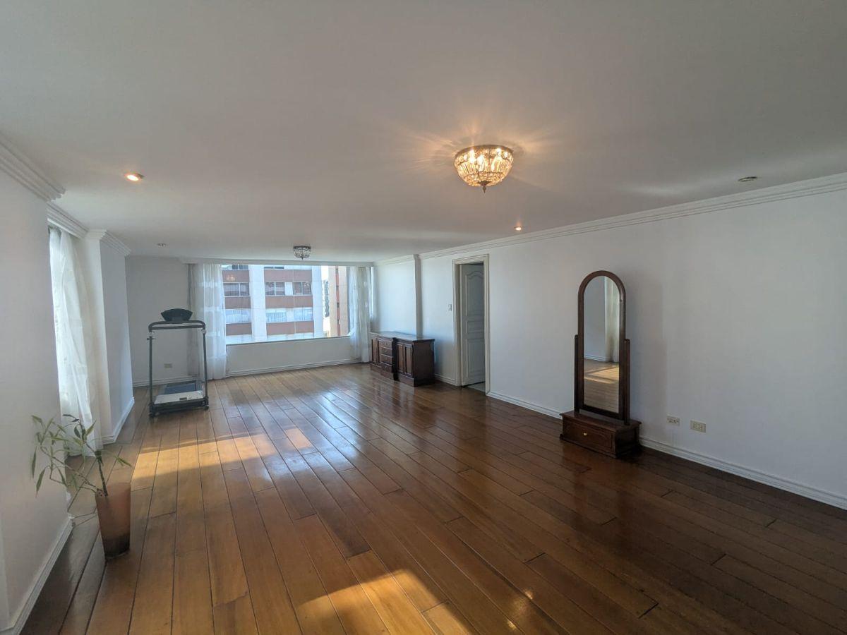Venta Departamento 3 Dorm. en Quito Sector Gaspar de Villarroel. Edificio Seguridad 24/7 — imagen 8