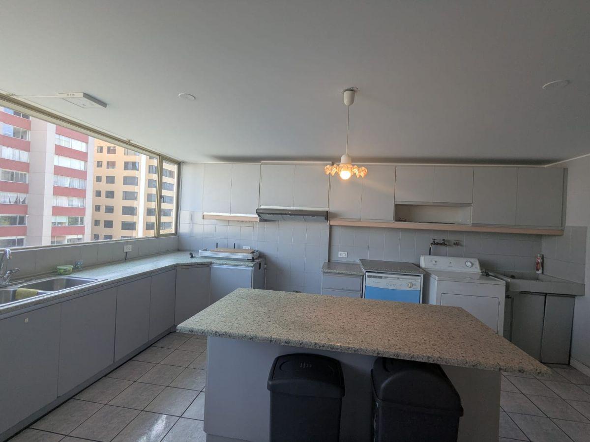 Venta Departamento 3 Dorm. en Quito Sector Gaspar de Villarroel. Edificio Seguridad 24/7 — imagen 5