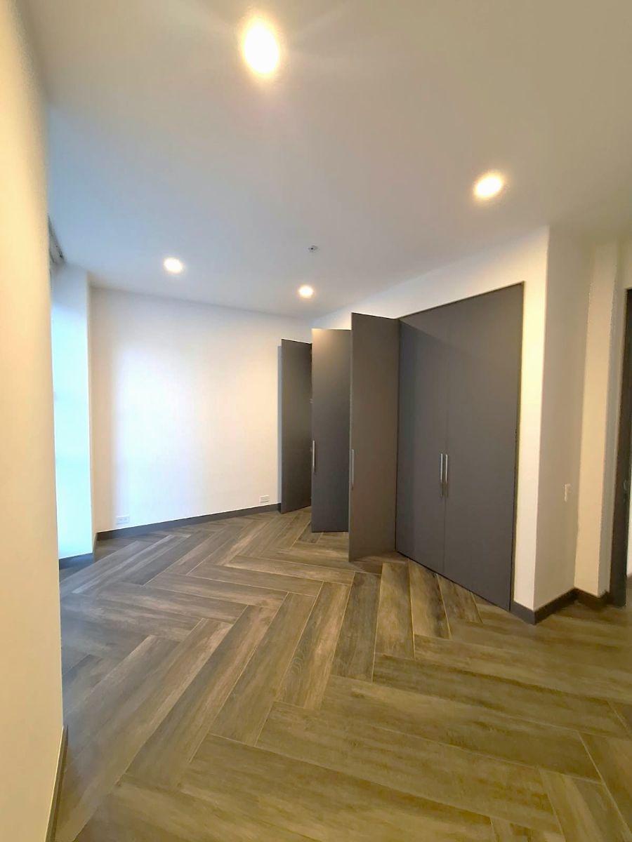 Vendo Dpto. Moderno 109 m² 2 Dorms, 2 Parqueos, 1 Bodega, 1 Terraza, Total 155.86 m² González Suárez — imagen 6