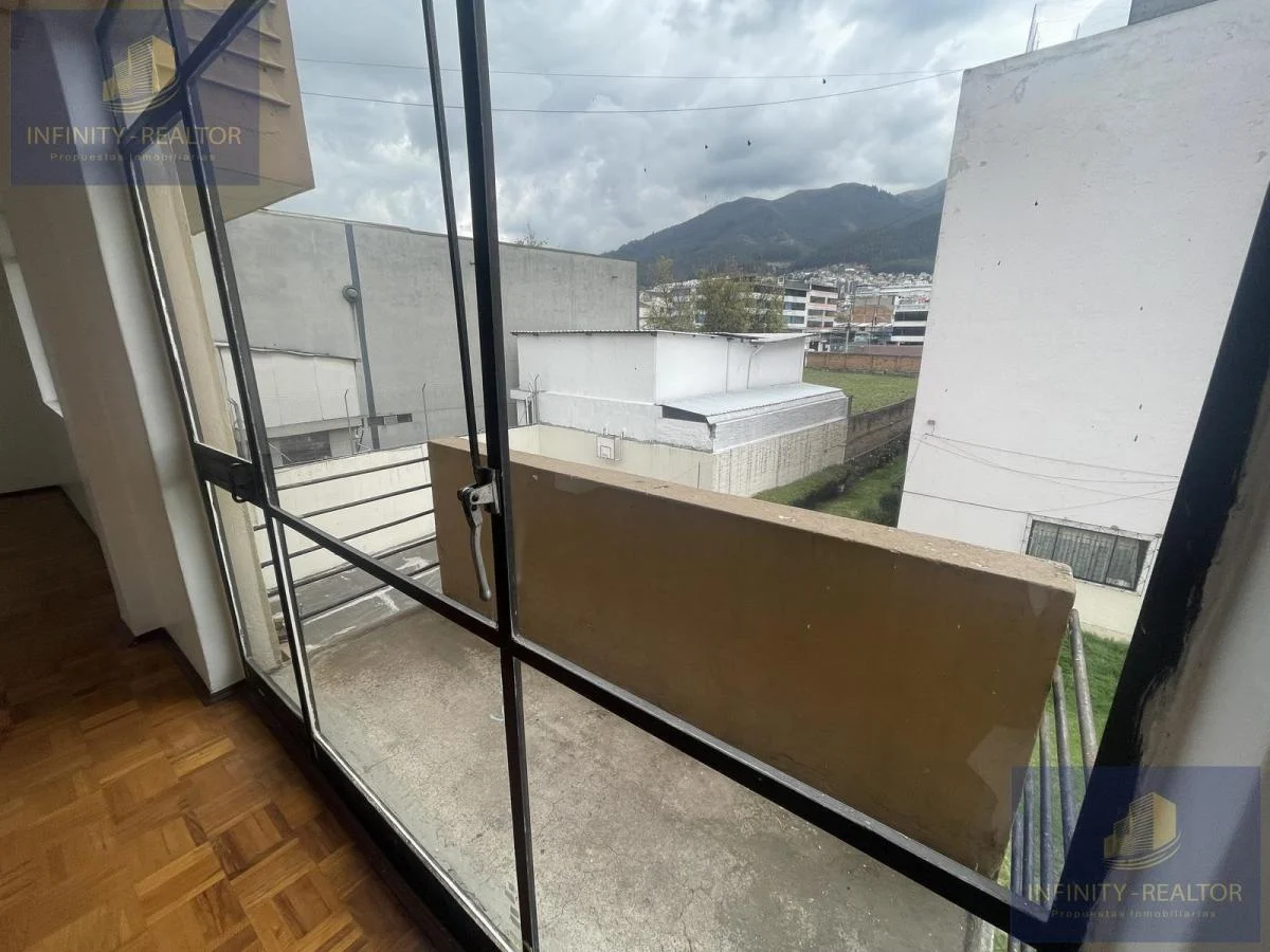 Venta Comodo Departamento 3 Dorm. Av de La Prensa — imagen 8
