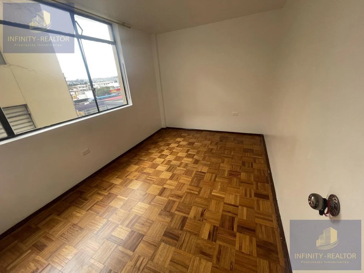 Venta Comodo Departamento 3 Dorm. Av de La Prensa — imagen 4