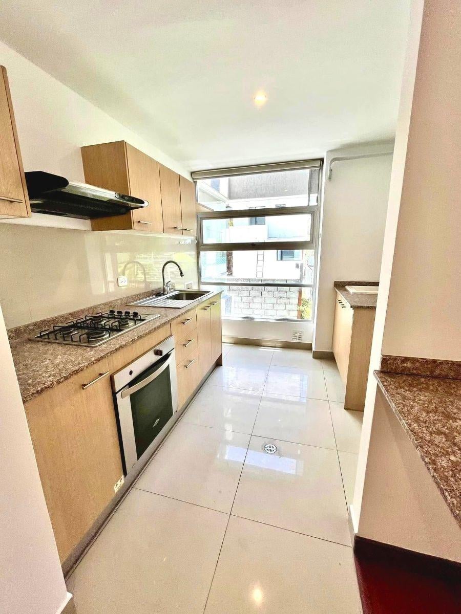 González Suárez y Bosmediano – Venta de Departamento de 80 m con 2 Dorm. — imagen 8