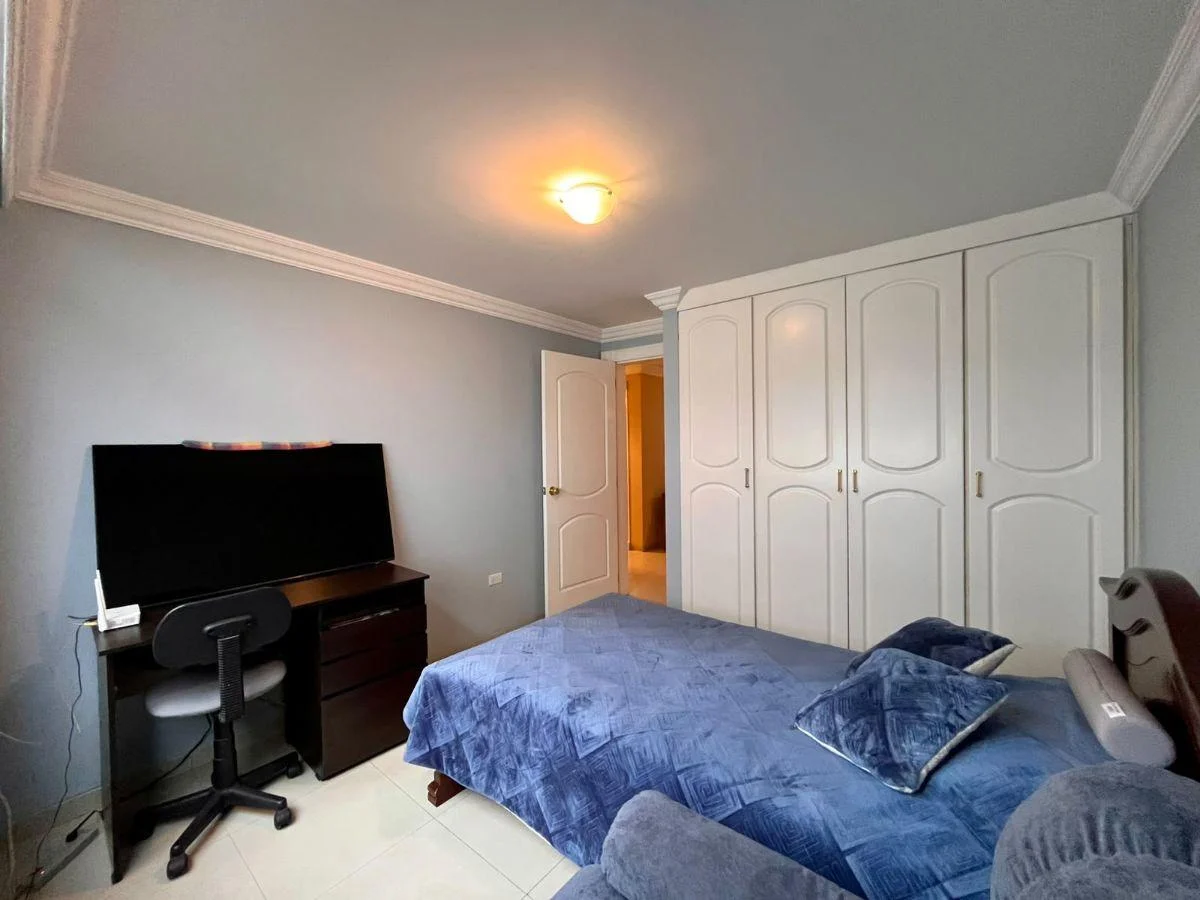 En Venta Departamento Sector Solca — imagen 6