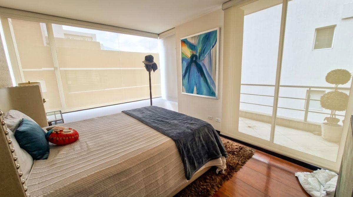 Departamento en Venta 2habitaciones + Balcón en La Av 6 de Diciembre y Portugal — imagen 9