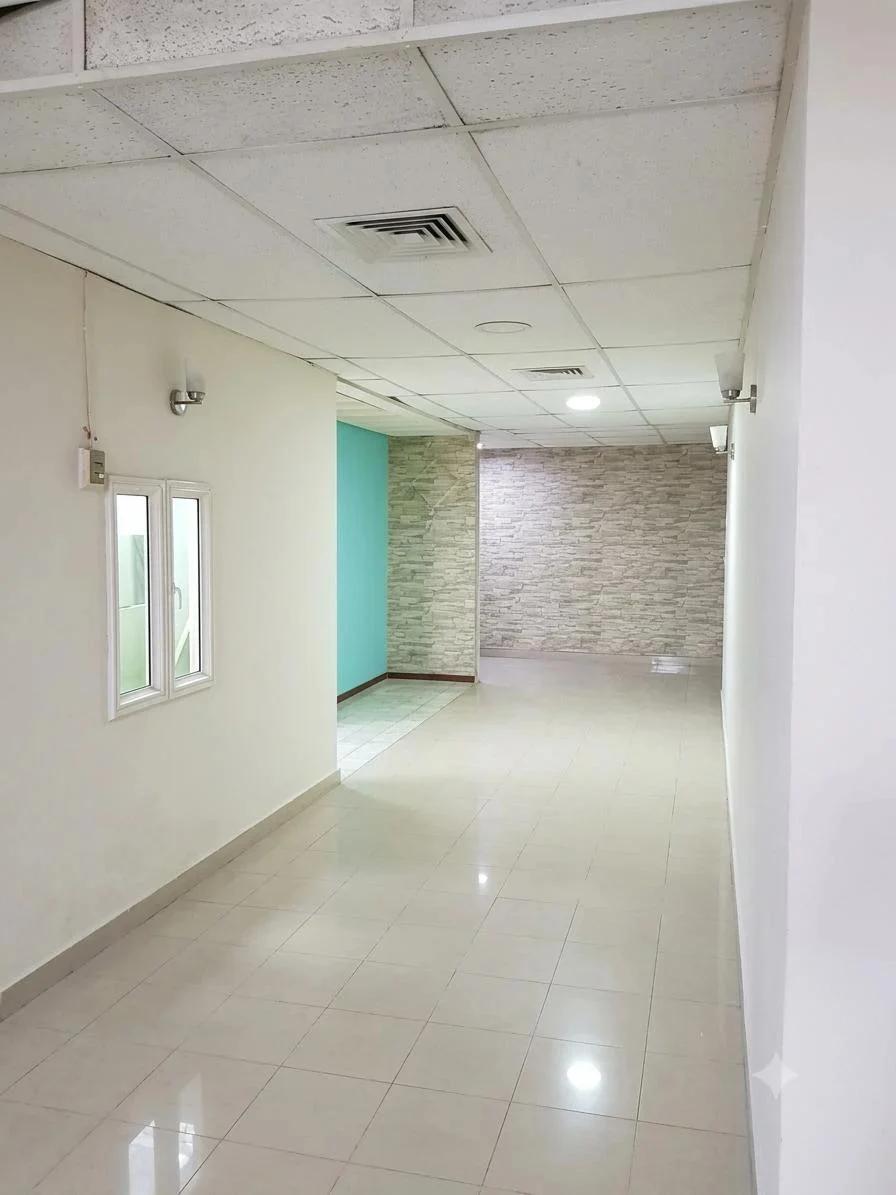 ¡Tú Eliges Cómo Aprovecharla! Oficina de 83 m² en Venta | Torre Azul, Centro de Gye, Guayas — imagen 9