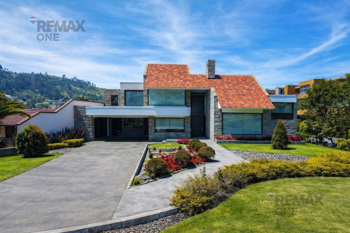 En Venta Casa de Lujo en Urbanización Privada Cuenca, Azuay — imagen 10