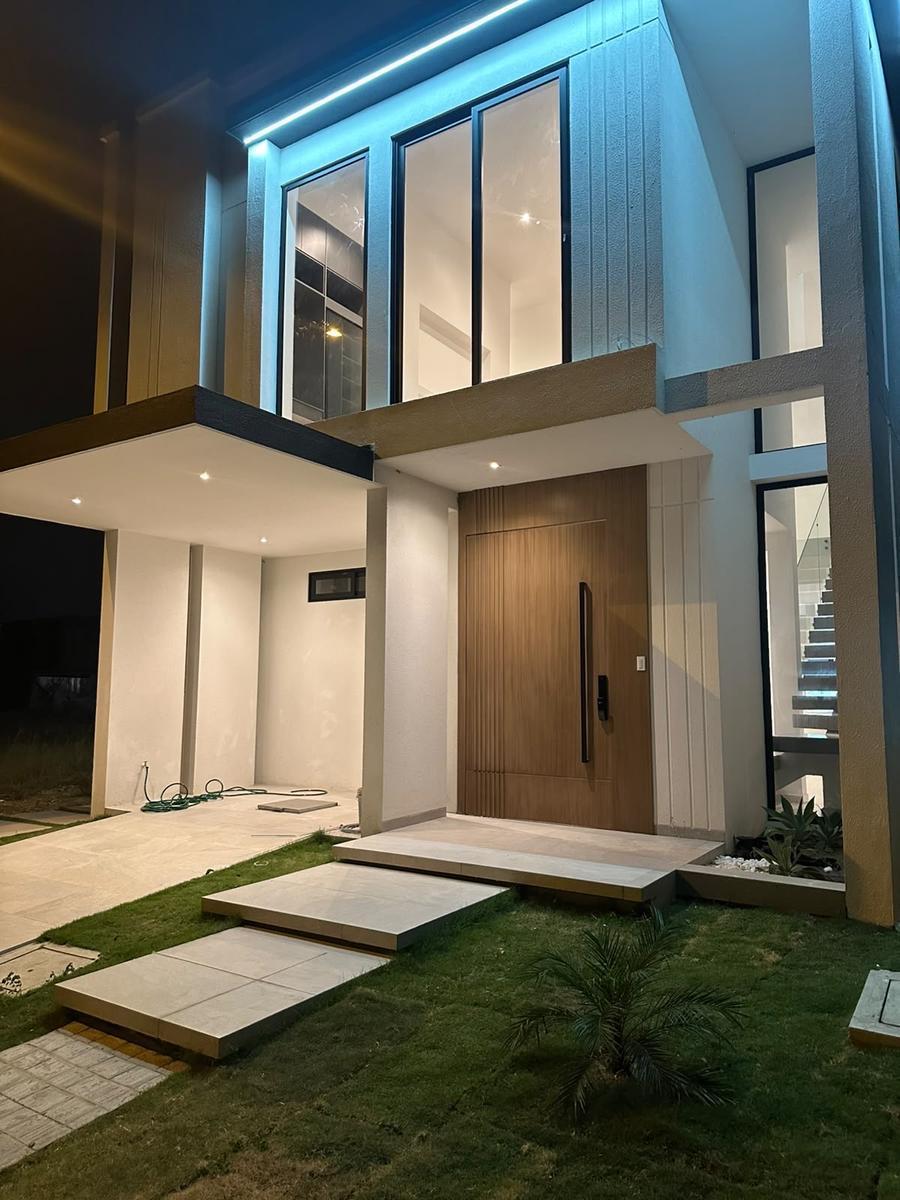 Venta de Casa en Ciudad Celeste con Pergola y Piscina Ad, Guayas — imagen 10