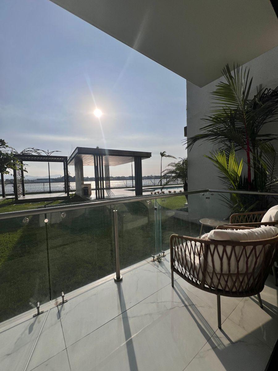 En V E N T a Lindo Dpto. Vista Al Rio, Balcon, Planta Baja - urb"Riverside" - 145 m², Guayas — imagen 7