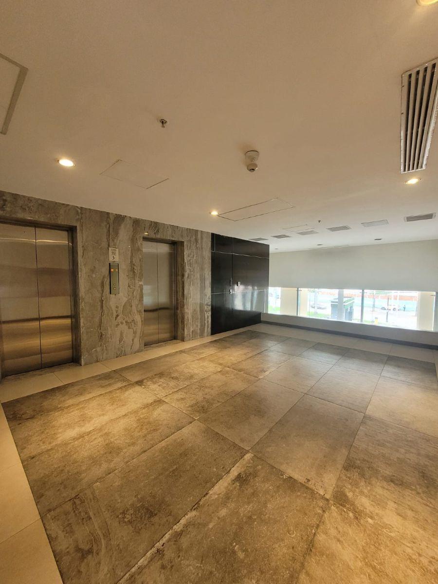 Hermosa Oficina Comercial de 154 m² en Venta en Parque Empresarial Colon, Guayas — imagen 9