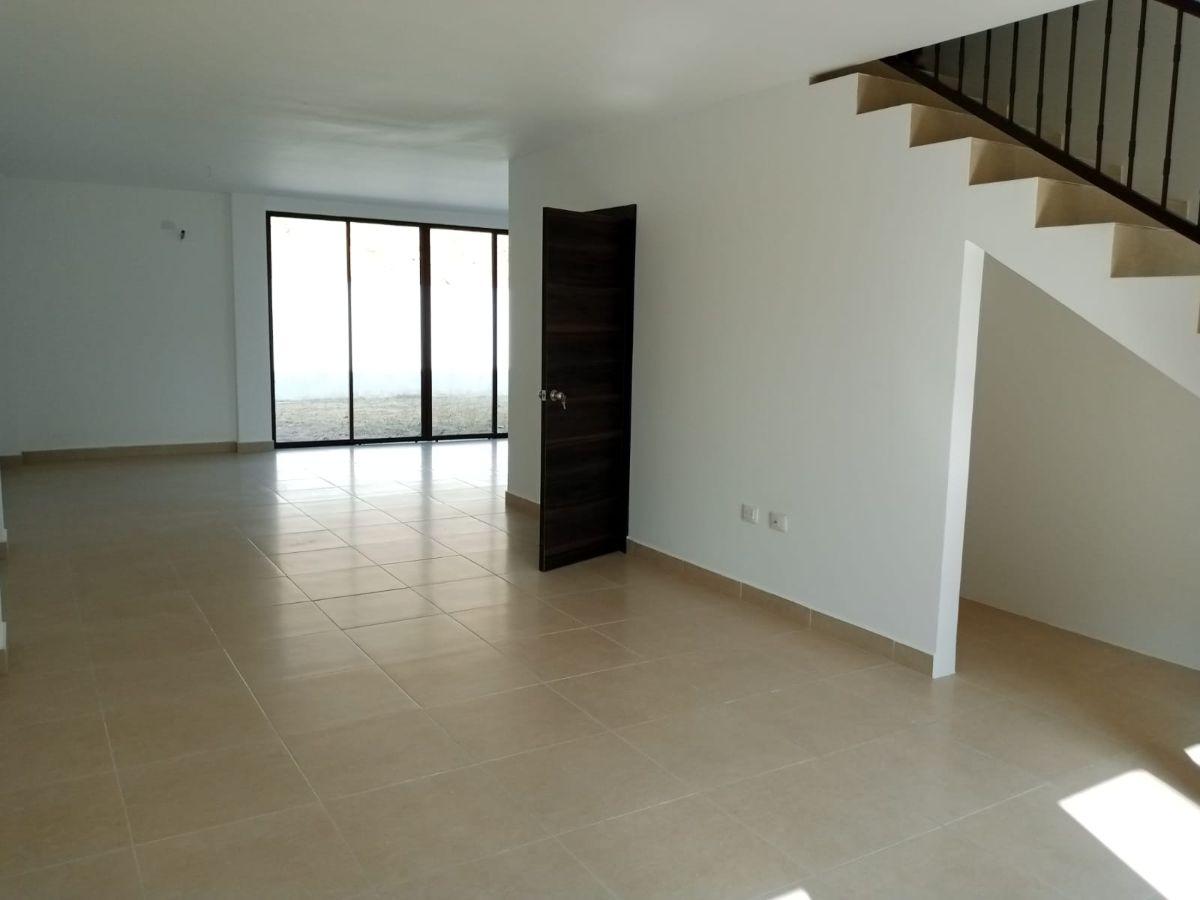 Casa en Venta de 170 m en Via a La Costa, Km 20.5 Cuatro Dorm., Guayas — imagen 9