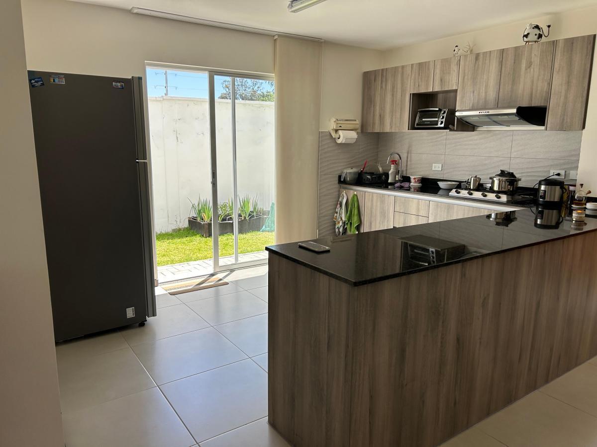 Vendo Casa en Conjunto en Puembo — imagen 6