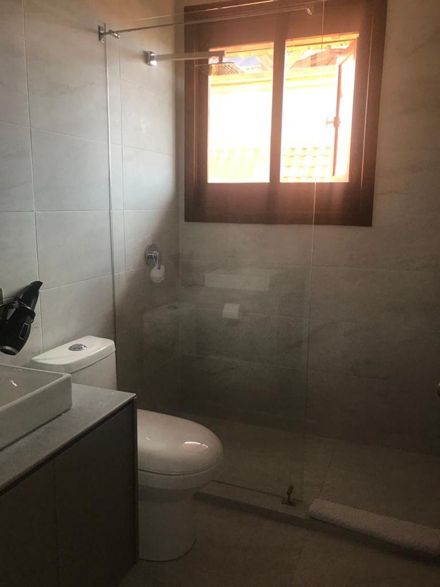 Cerca de Usfq, Amplia y Acogedora Casa con Jardín, Dentro de Urbanización, Guardiania 24/7 — imagen 3