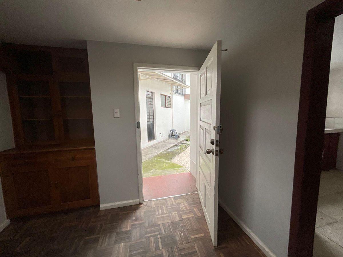 Casa De220 m² Const + 2 Dtos D 2h, Terreno de 465 m² Venta Sect Republica — imagen 5