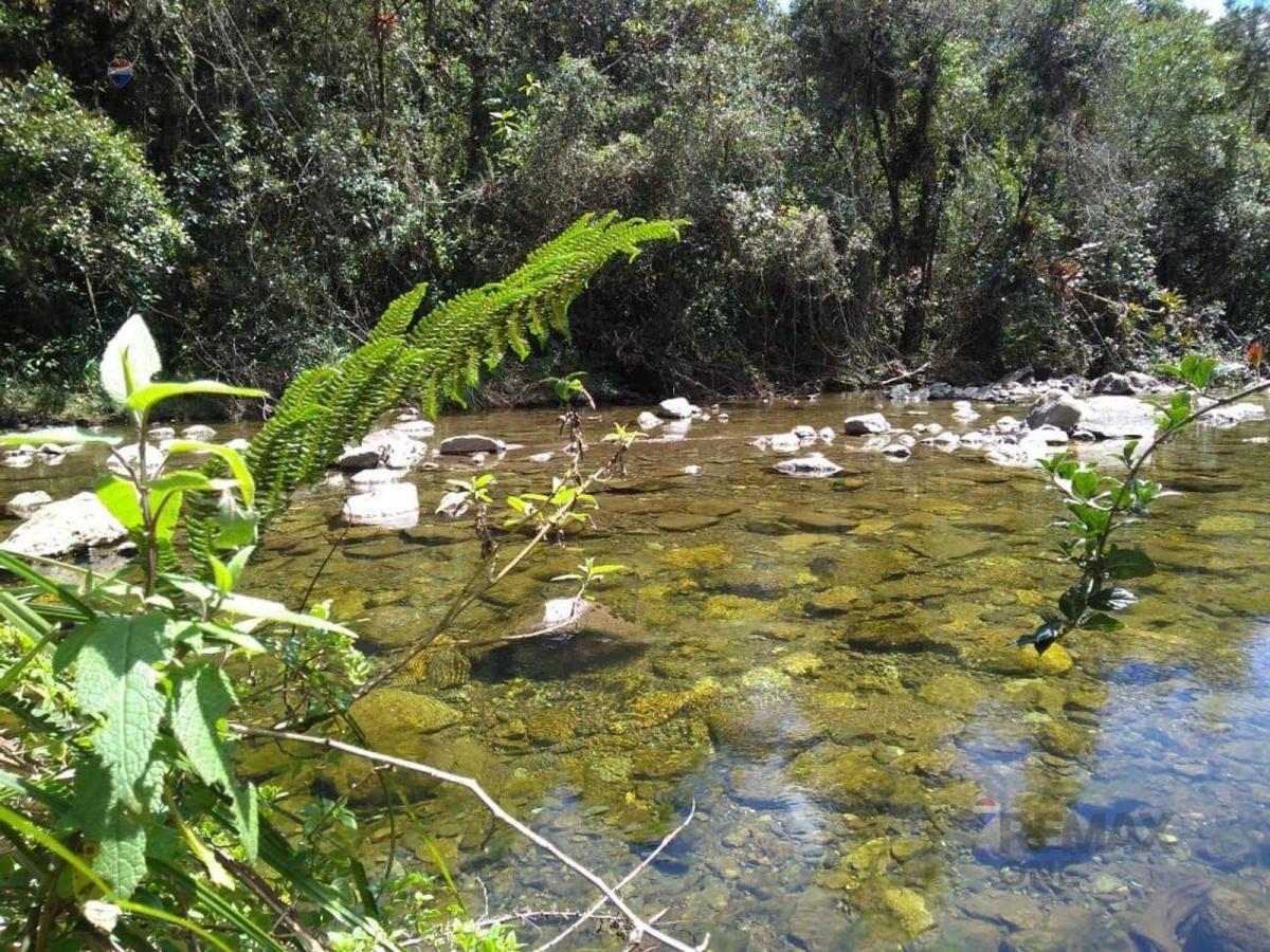 En Venta Casa con Amplio Terreno Sector Via Mazan El Cajas Cuenca, Azuay — imagen 4