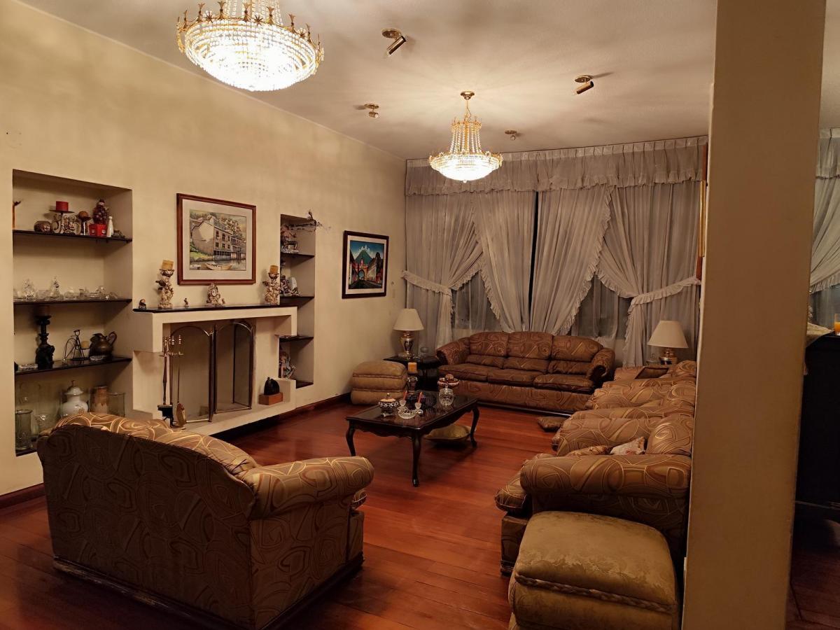 Casa Independiente de Venta, con 7 Dorm., Calle Cerrada con Seguridad — imagen 9