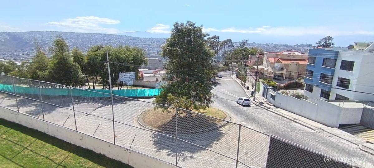 Venta Casa Amoblada en Conjunto, Sector Norte, Mastodontes, Frente Antiguo Colegio Americano — imagen 9