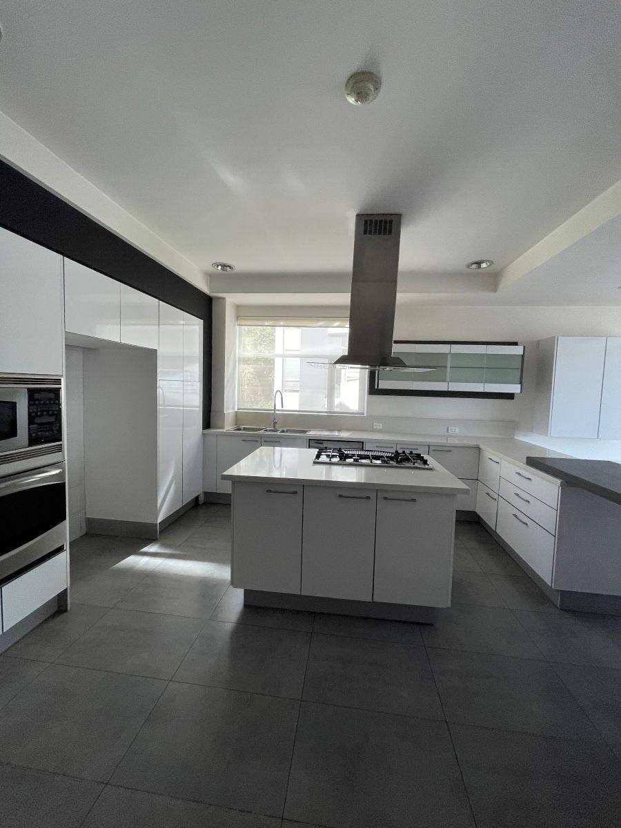 Venta Departamento González Suárez Bellavista — imagen 3