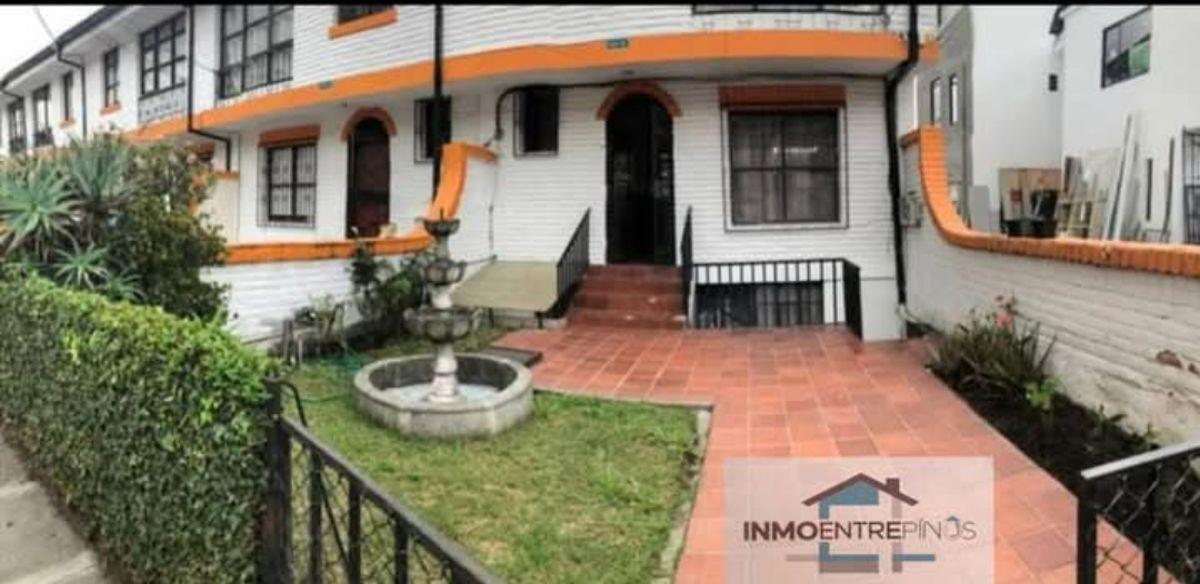 Mañosca Casa en Conjunto Duplex 3 Dorm. y Estudio y Suite 2 Dorm. Patio Jardín — imagen 10