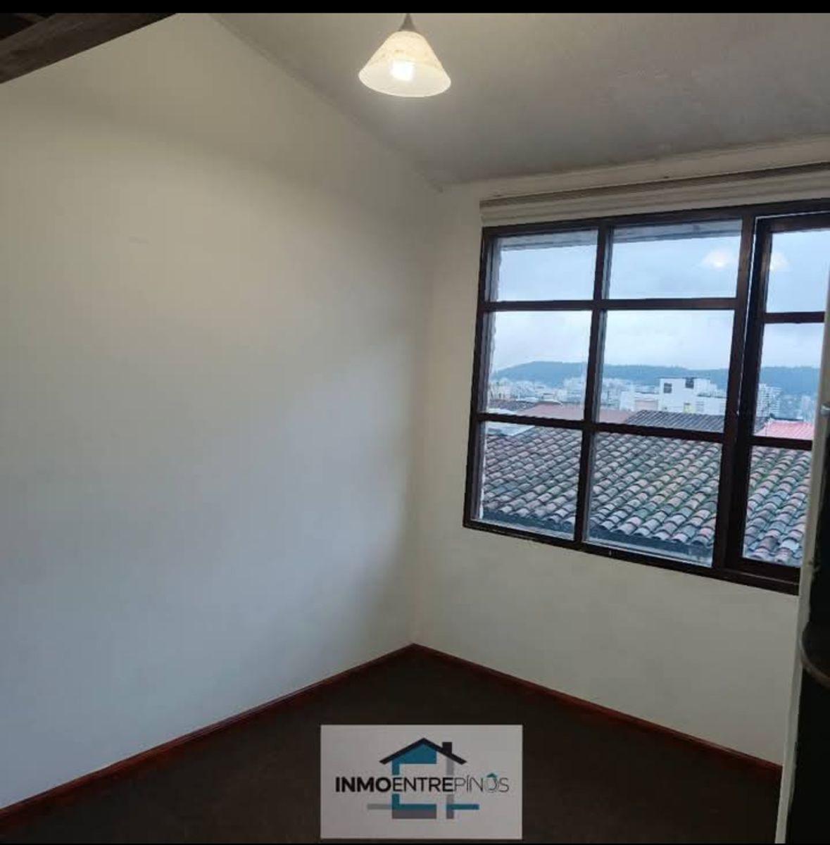 Mañosca Casa en Conjunto Duplex 3 Dorm. y Estudio y Suite 2 Dorm. Patio Jardín — imagen 7
