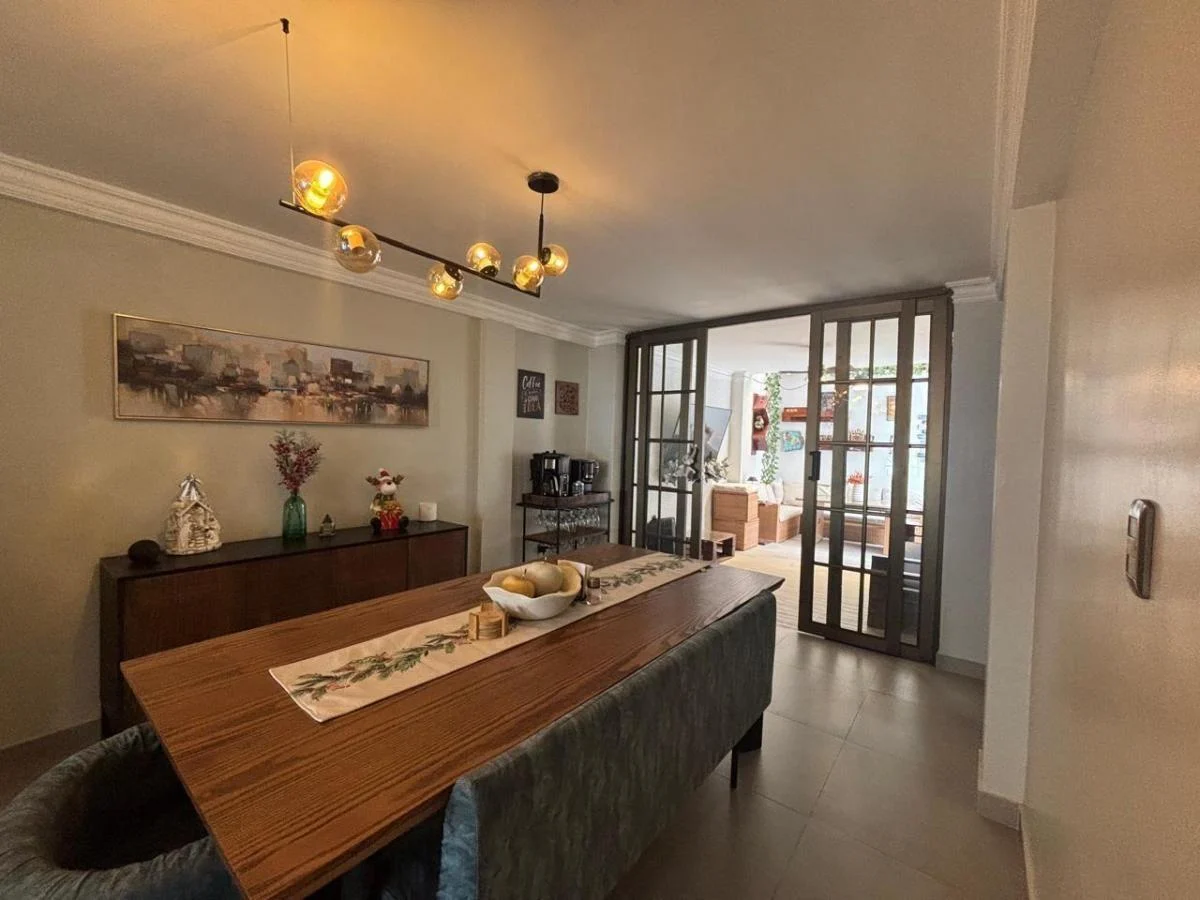 Venta Casa Urbanización Los Girasoles, Sector Ceibos, Guayas — imagen 9