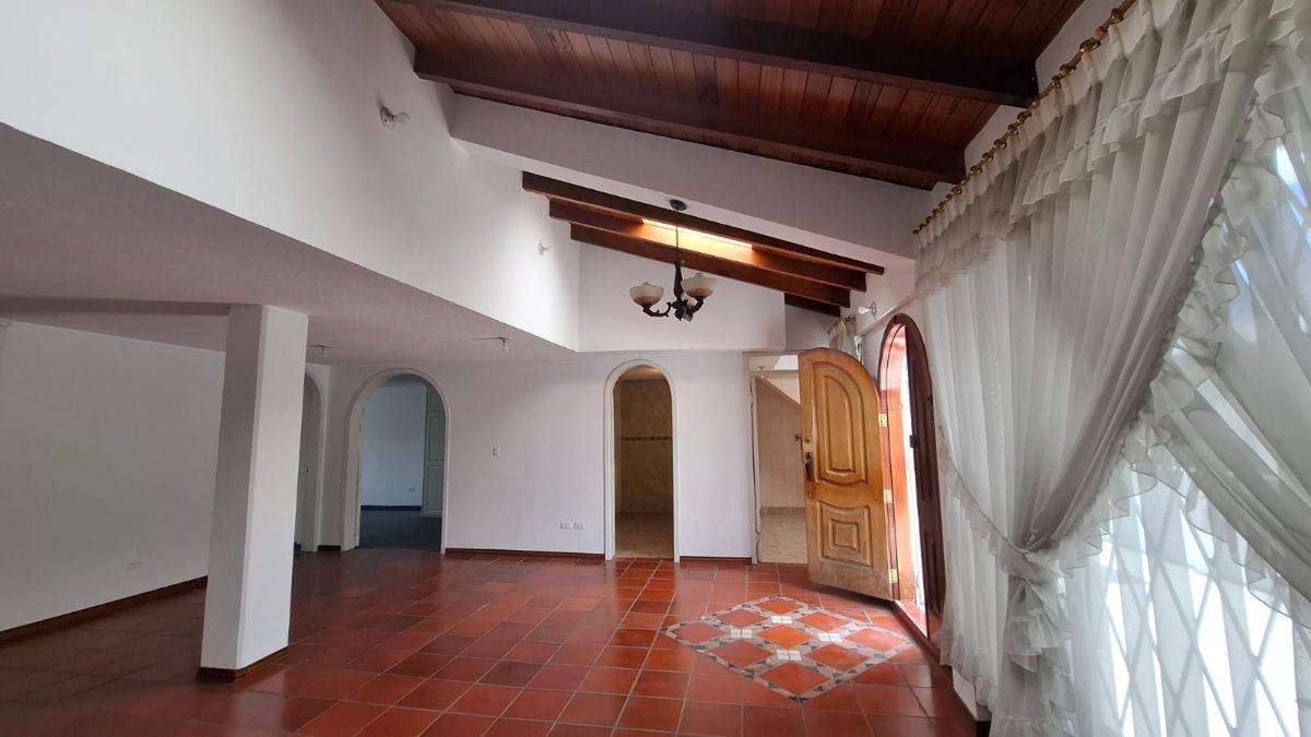 Venta Casa Rentera 3 Departamentos Ciudadela Ibarra — imagen 10
