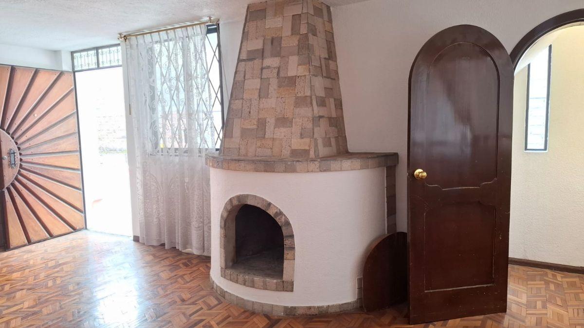 Venta Casa Rentera 3 Departamentos Ciudadela Ibarra — imagen 7