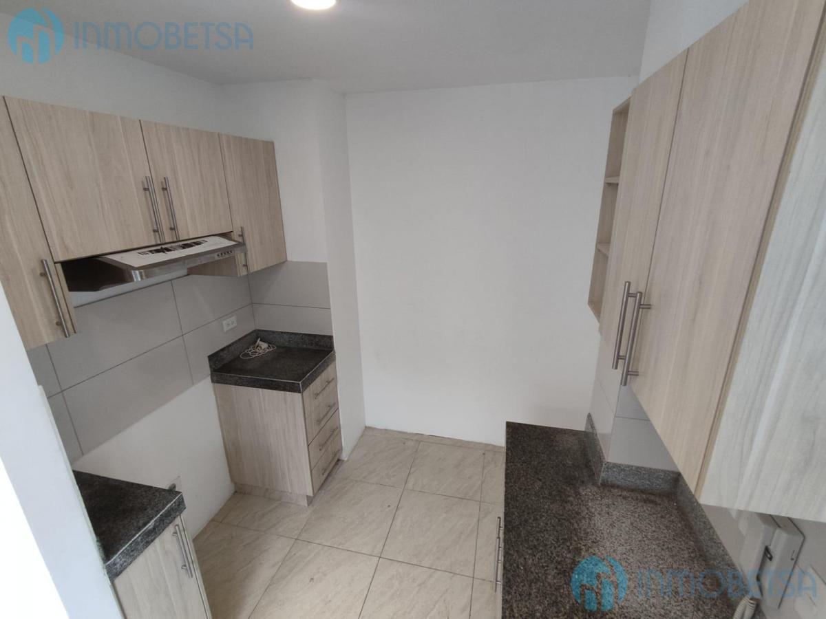 Departamento en Alquiler o Venta Planta Baja y de Estreno en Urb. Porto Alegre, Guayas — imagen 4
