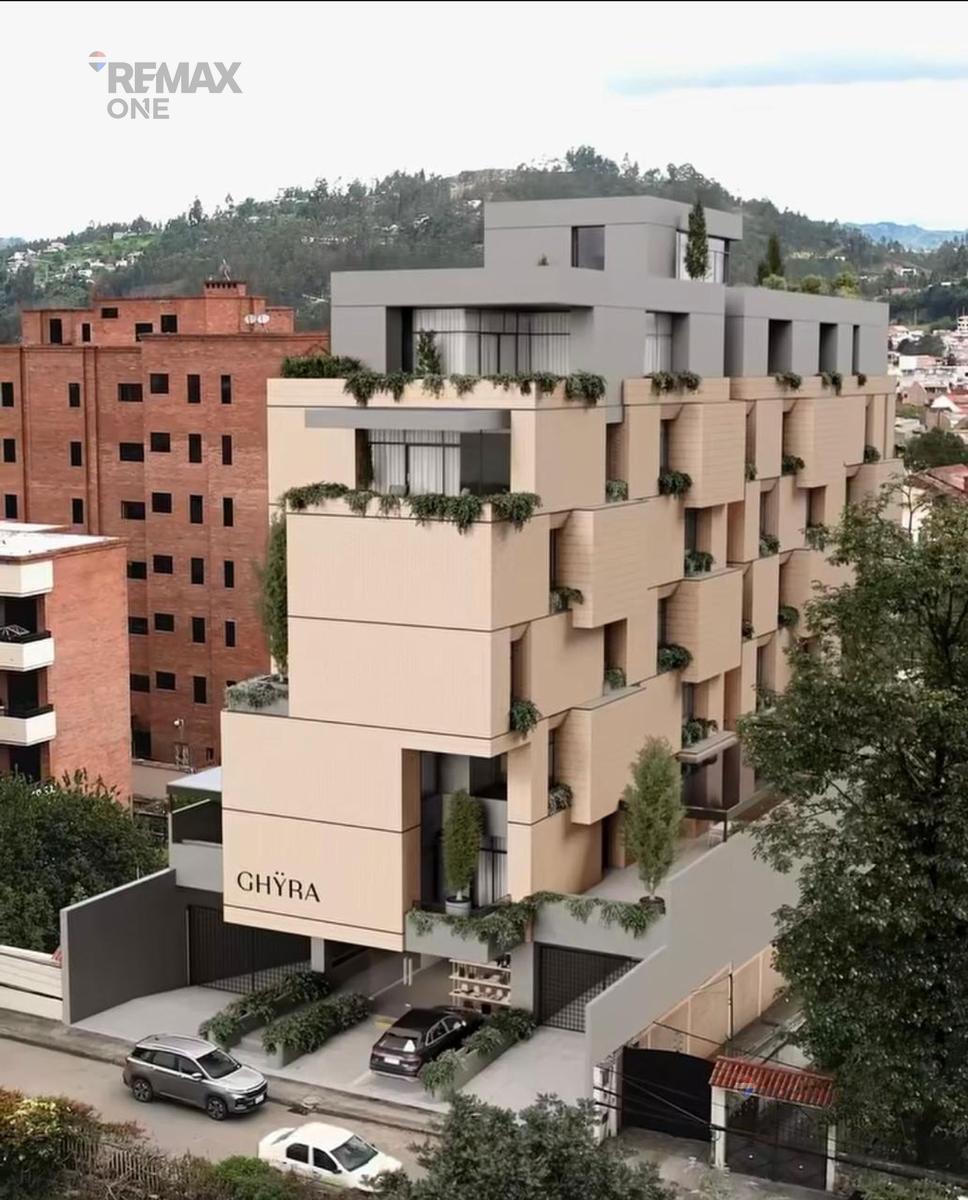 En Venta Departamento de Lujo Av Paucarbamba, Azuay — imagen 8