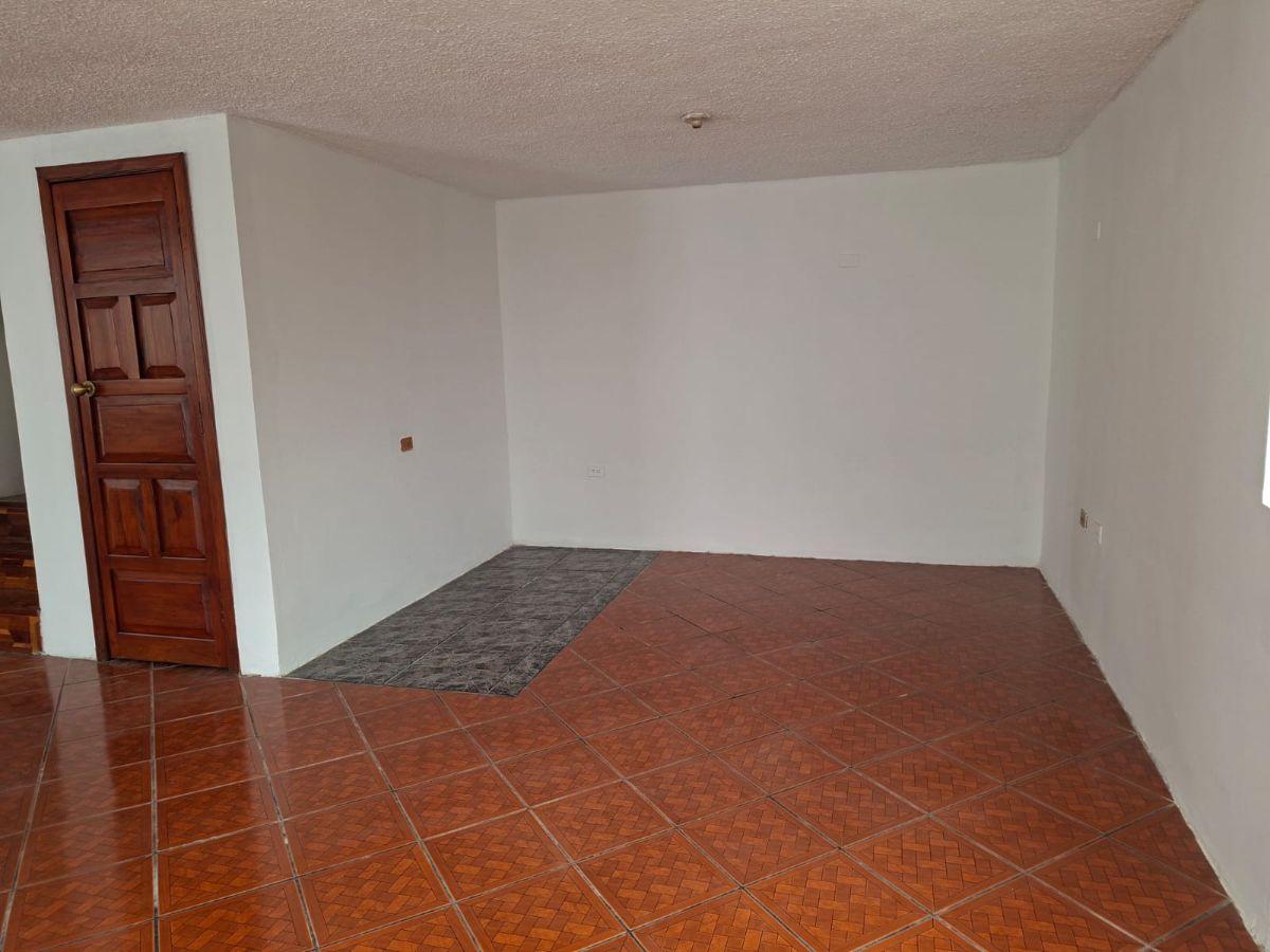Vendo, Sector Colegio Becquerel Casa de 306 m² con 5 Habitaciones — imagen 3