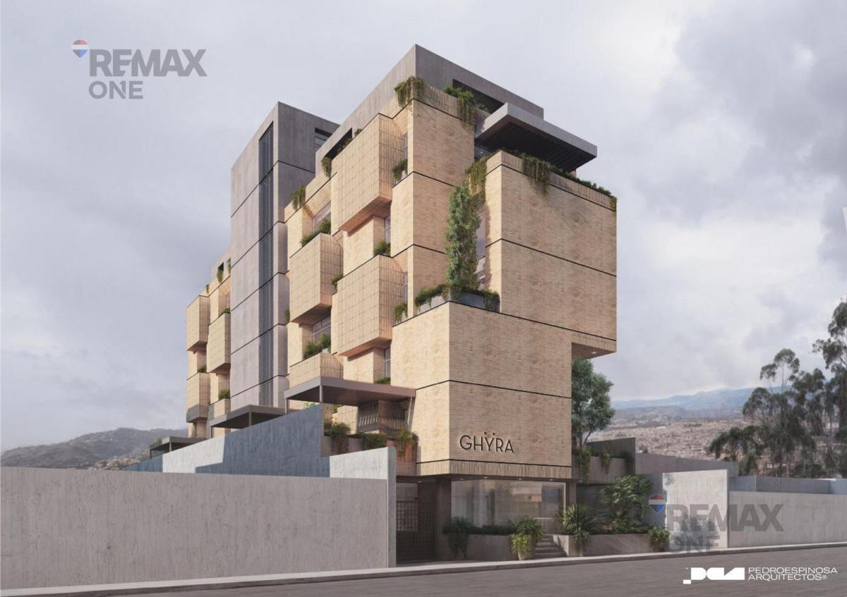En Venta Departamento de Lujo Av Paucarbamba, Azuay — imagen 5