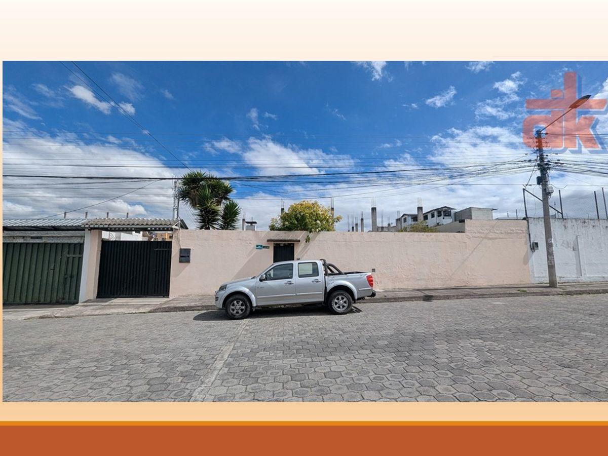 Venta de Terrenos con Planos Aprobados y 2 Parqueaderos en San Isidro del Inca — imagen 4