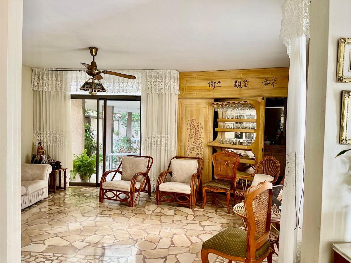 *casa en Venta Estilo Colonial, Urbanización Los Ceibos. Guayas — imagen 7