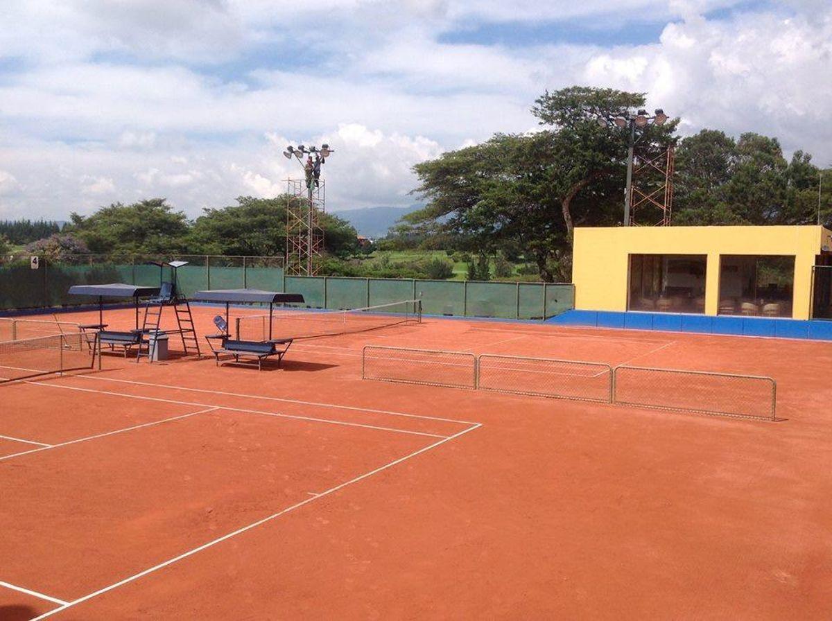 Vendo Excelente Lote Vista a Quito — imagen 8