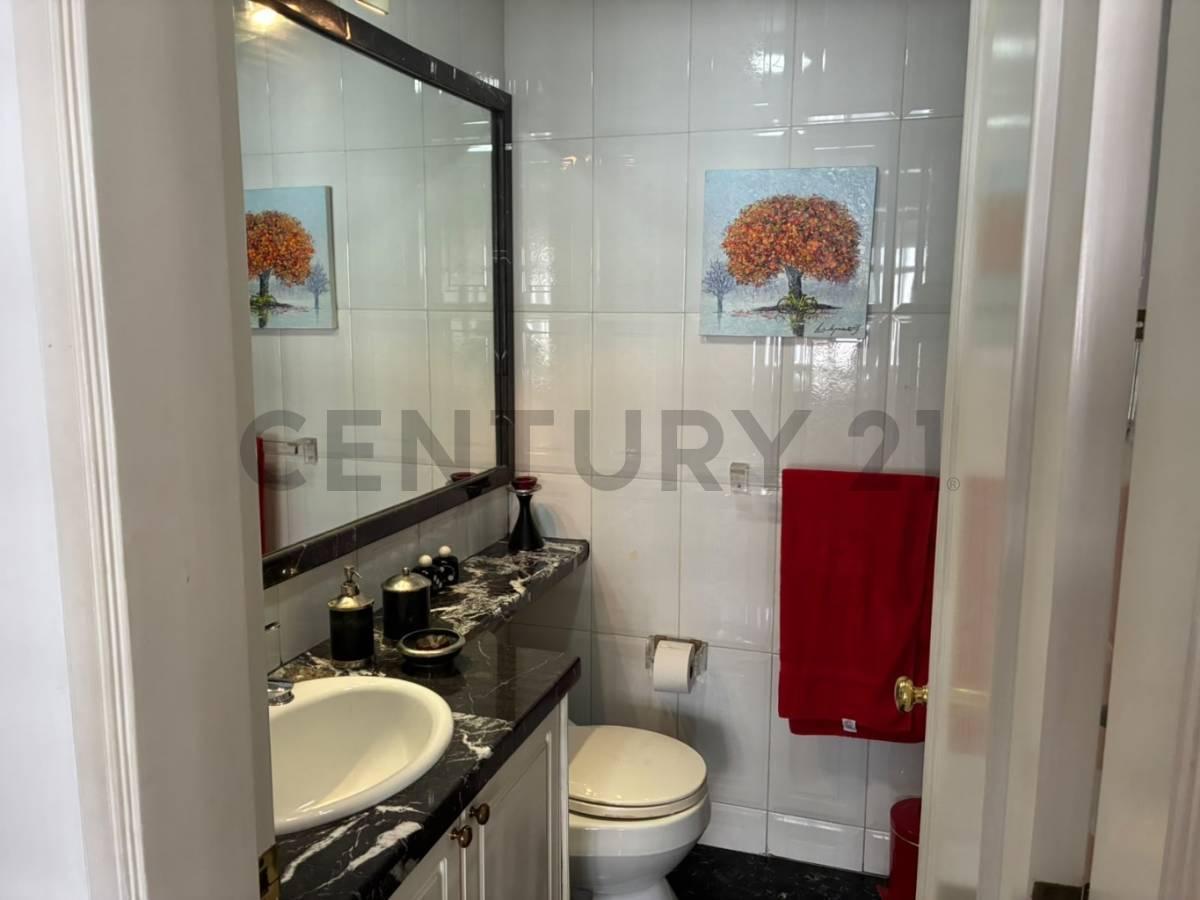Se Vende Departamento de 3 Dorm. en El Sector de La González Suárez — imagen 7
