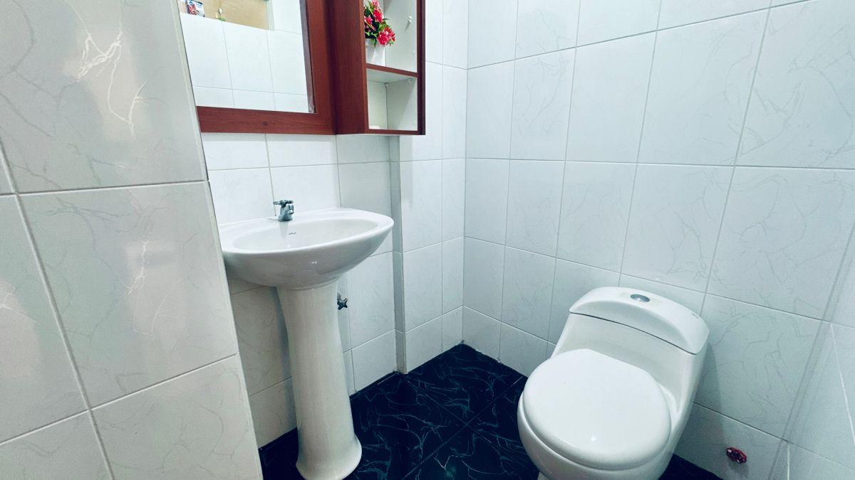 Casa Dentro de un Conjunto Privado en Nuevos Horizontes - Sector La Ecuatoriana — imagen 6