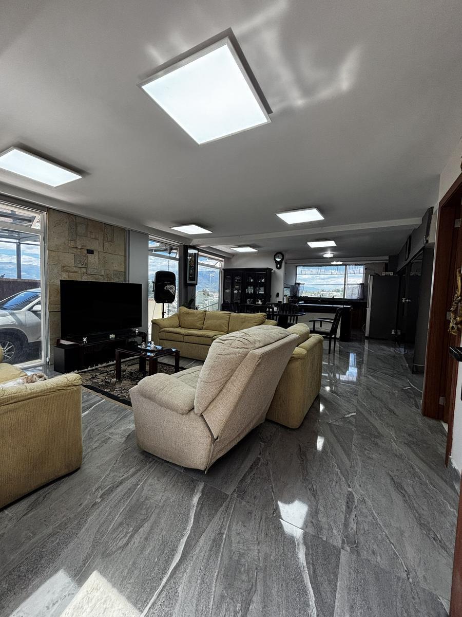Casa de Lujo en Venta, Nayón — imagen 4