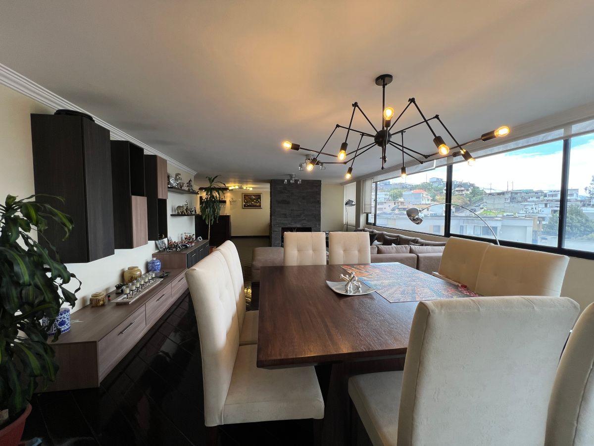 Penthouse de 3 Niveles en Venta con Terrazas Privadas y Bbq | El Bosque, Quito — imagen 7
