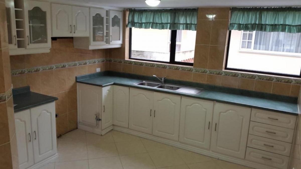 Departamento - Cumbayá — imagen 7