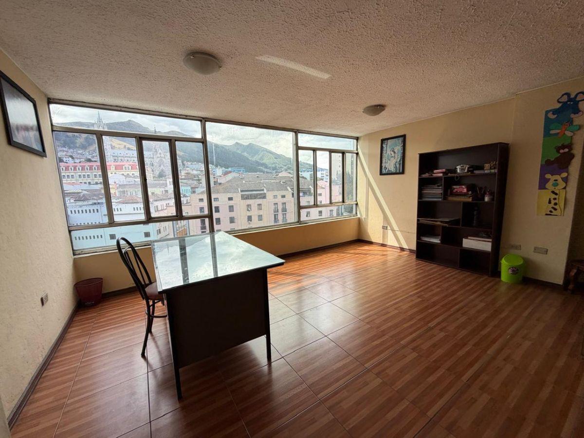 Oficina en Venta 10 de Agosto y Caldas 43 m², $28.000 — imagen 3