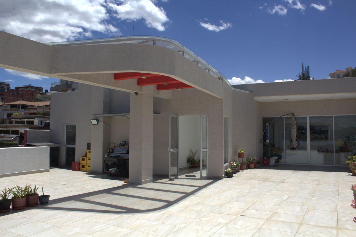 Penthouse de Lujo con Terraza Privada - Quito Tenis — imagen 10