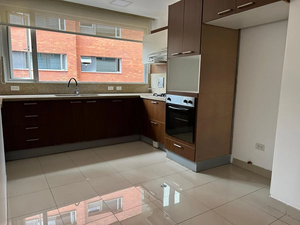 Vendo Lindo Departamento con Terraza Propia / Tenis — imagen 4
