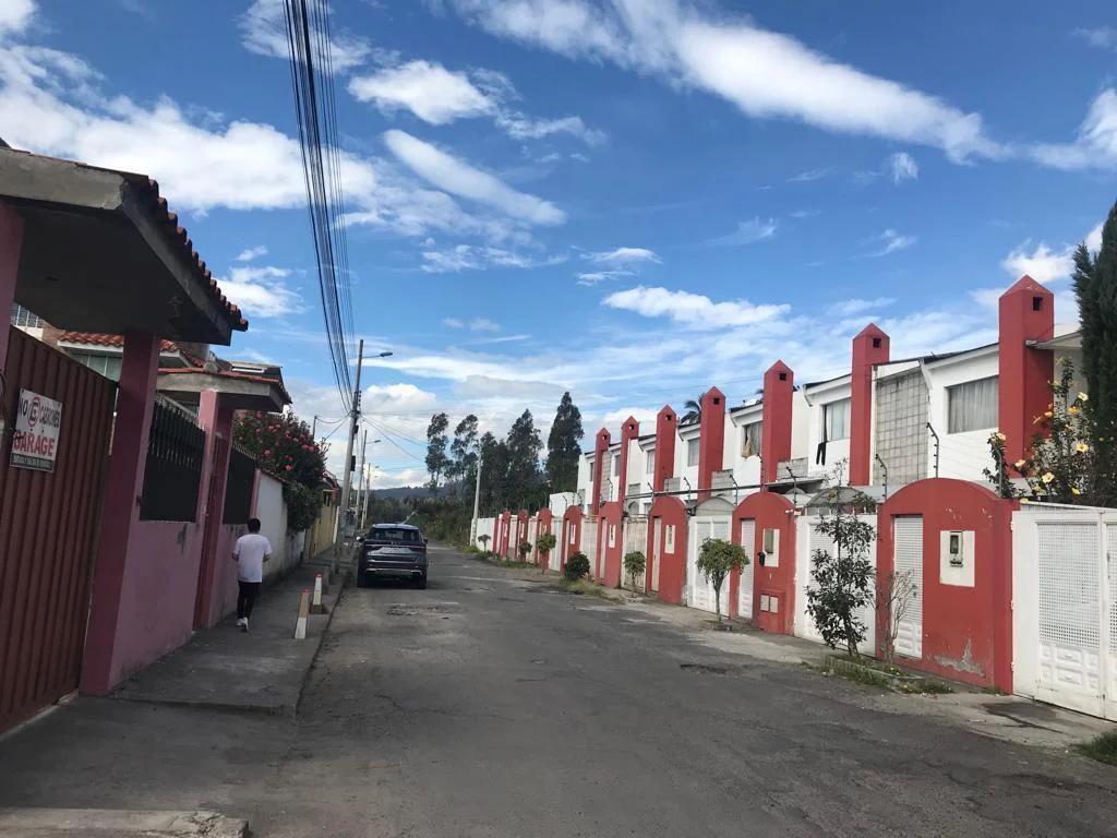 En Conocoto de Oportunidad! Terreno de 2862 m² en Venta, Ideal Para Proyecto Vip — imagen 3